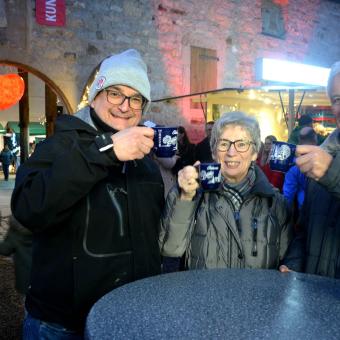 Glühweinzauber am Illinger Weihnachtsmarkt 2023