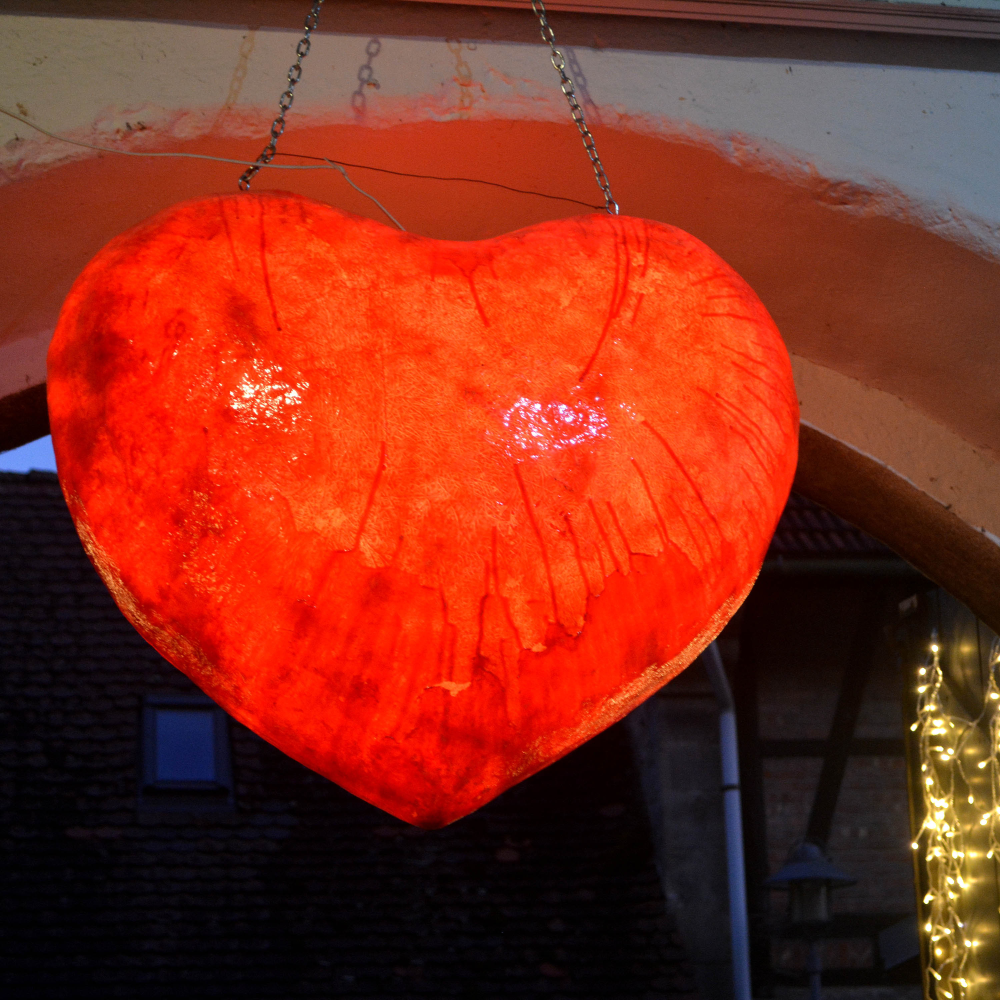 Das Herz beim Weihnachtsmarkt in Illingen